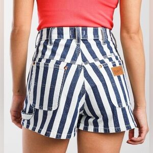 Wrangler Rodeo Stripe Carpenter Striped Stretch Short Womens Size 30 casual. 23